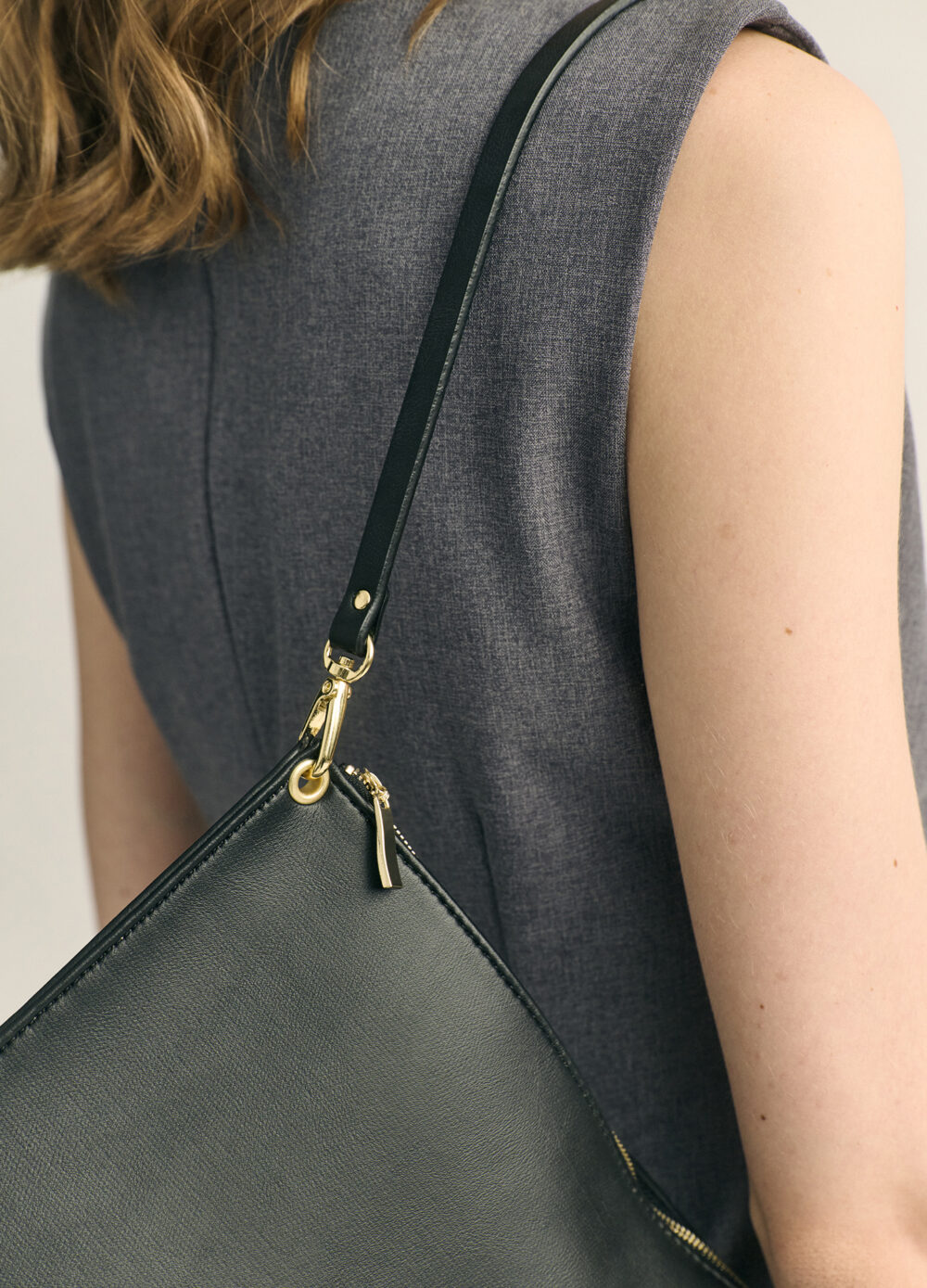 Anyway- Classic Black (Large)