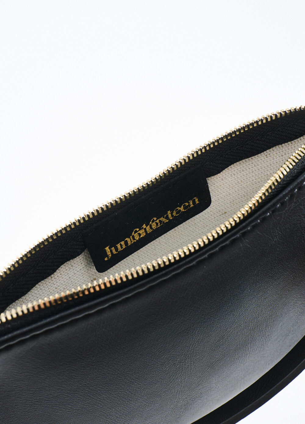 Anyway-Classic Black (Small)