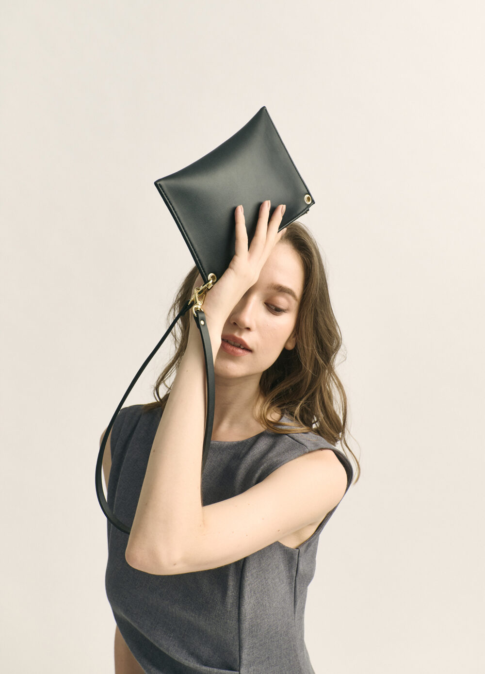 Anyway-Classic Black (Small)