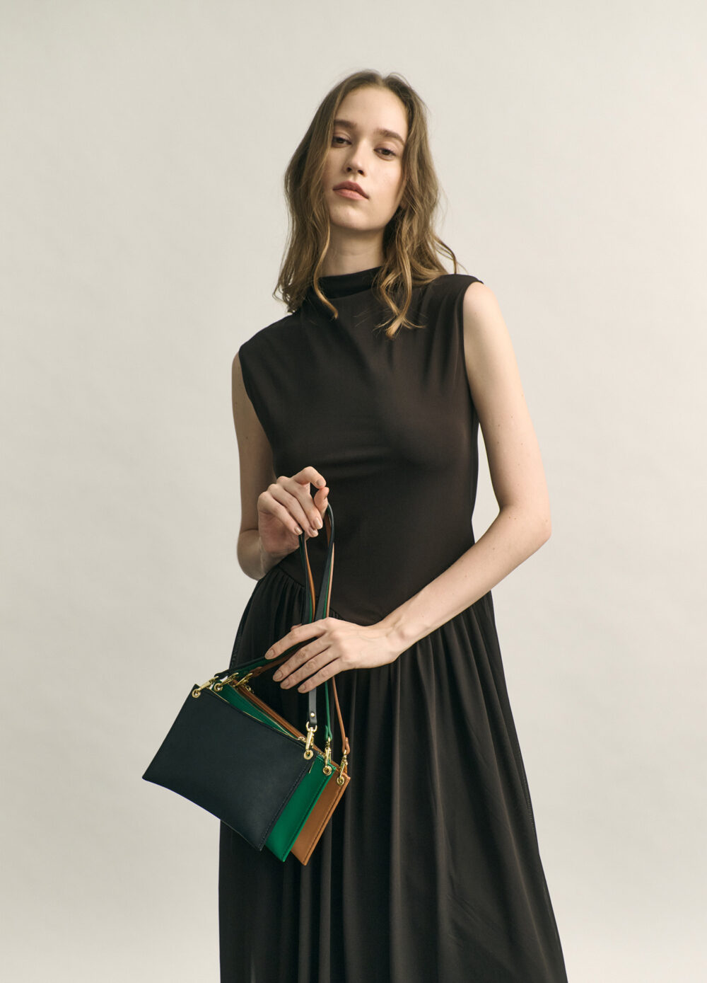 Anyway-Classic Black (Small)