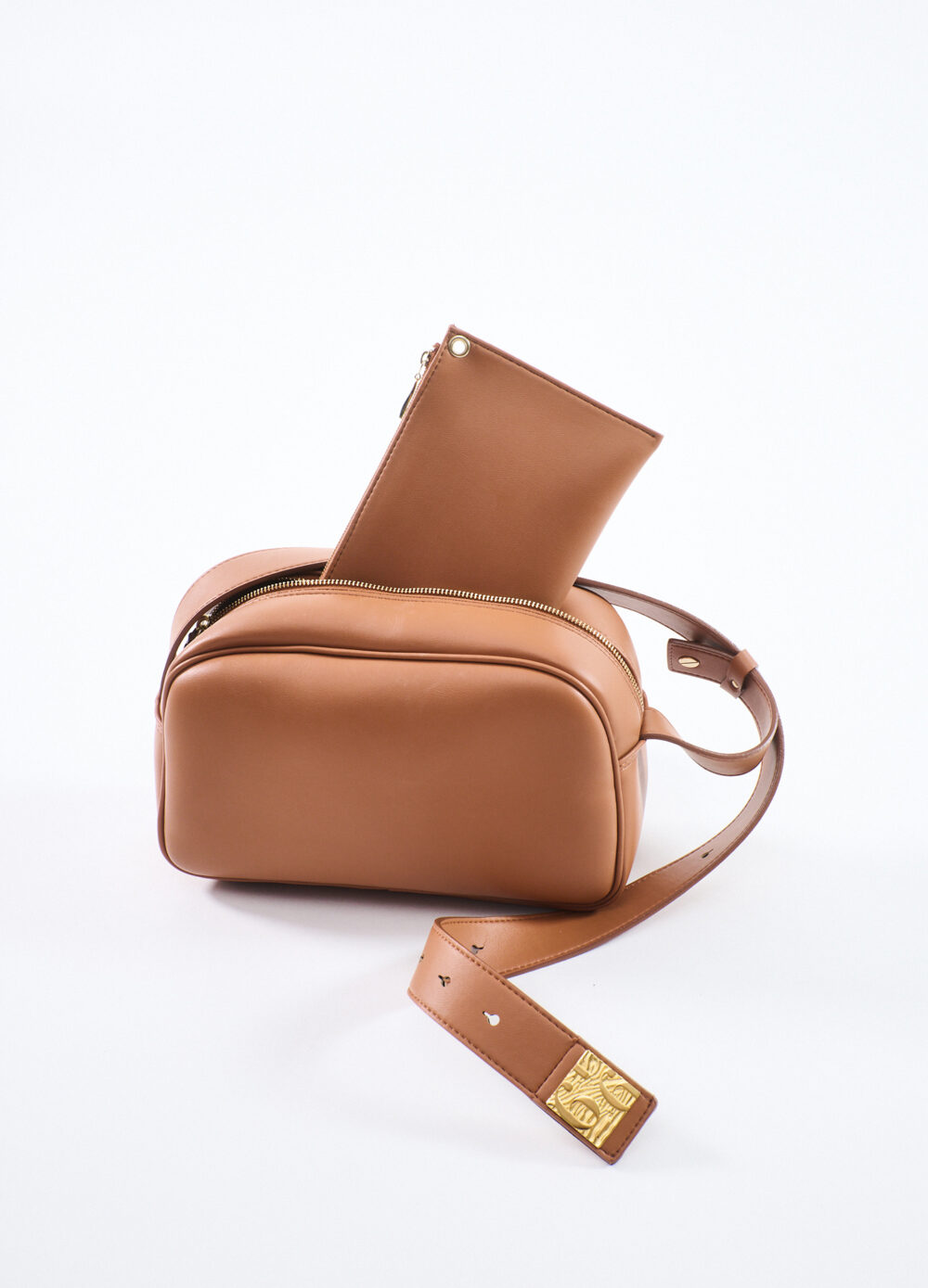 Anyway-Caramel Brown (Small)