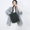nest-gray-model-6 Nest - 深灰色麂皮