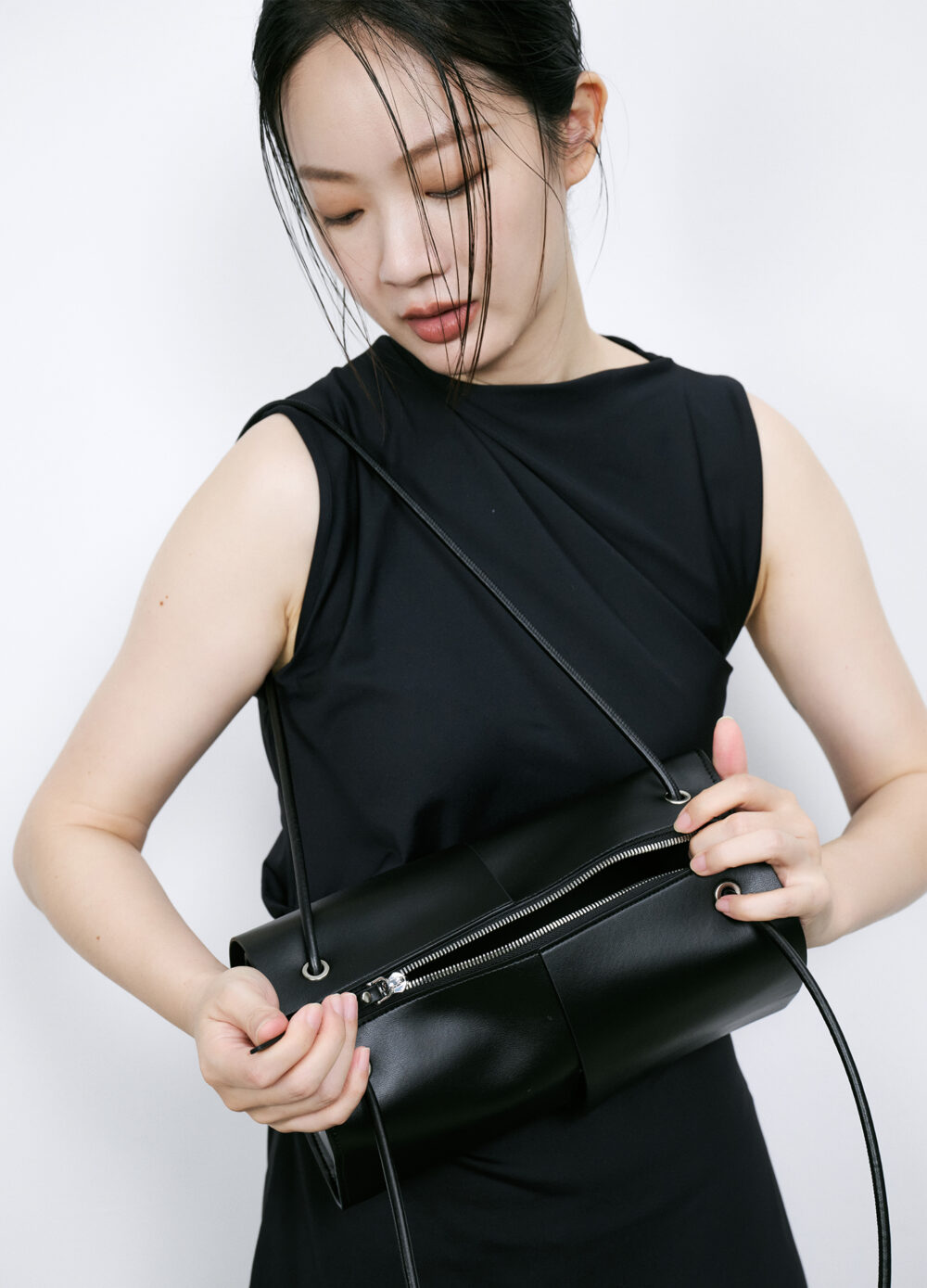 Twist-model-black-8 Twist - 經典黑