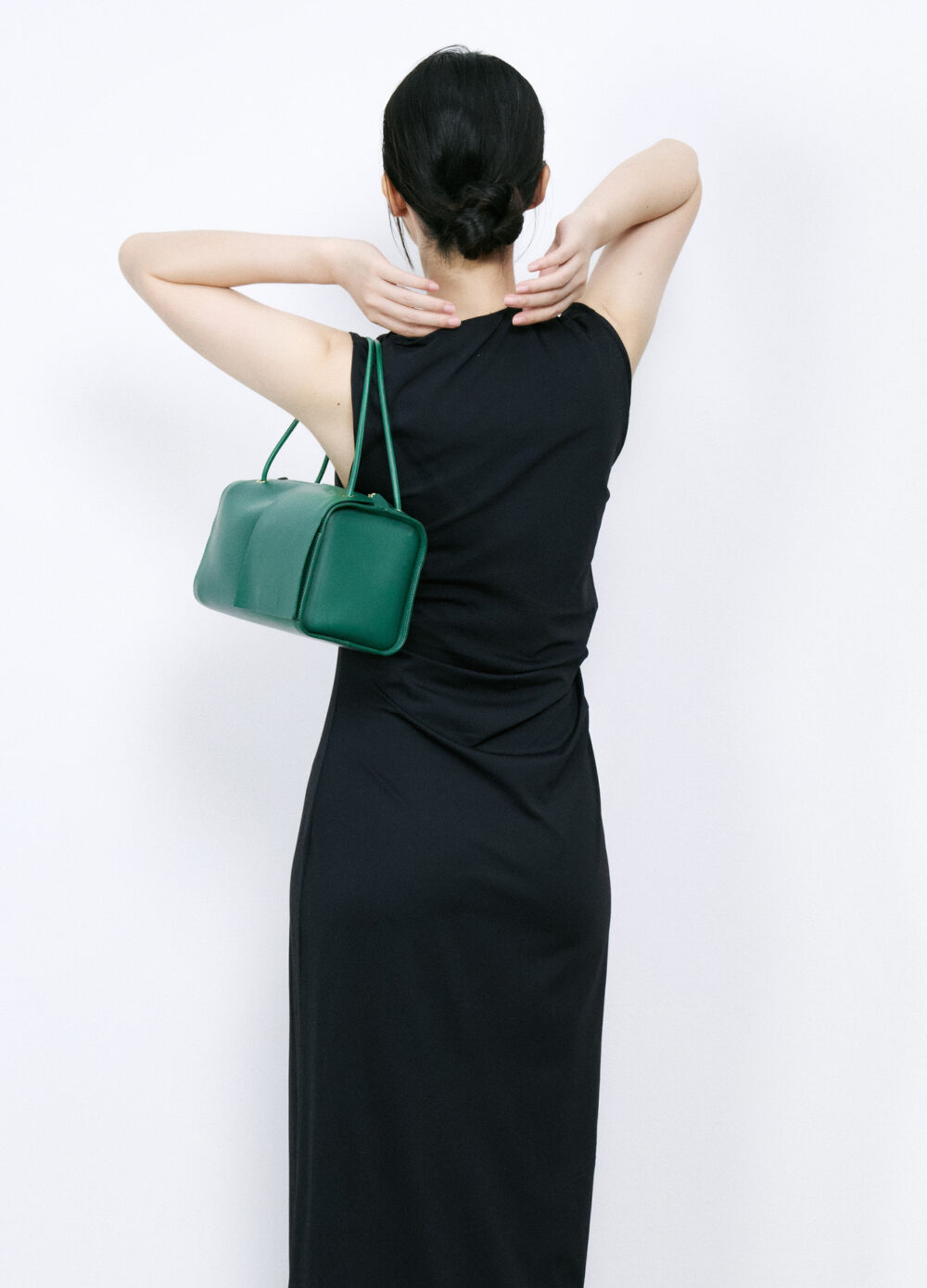 Twist-model-green-5 Twist - 森林綠