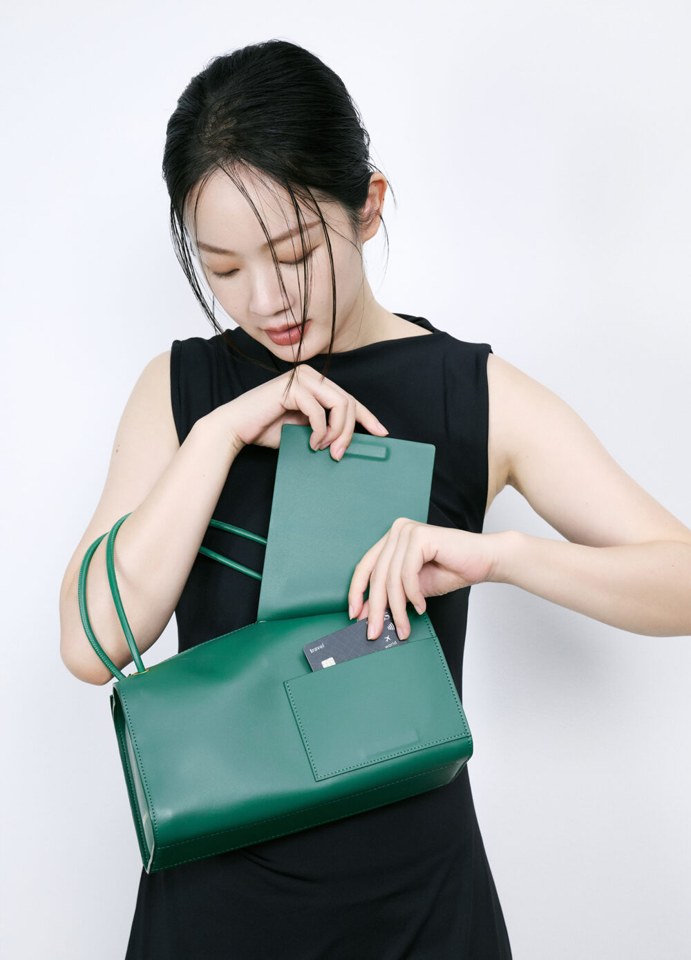 Twist-model-green-6 Twist - 森林綠