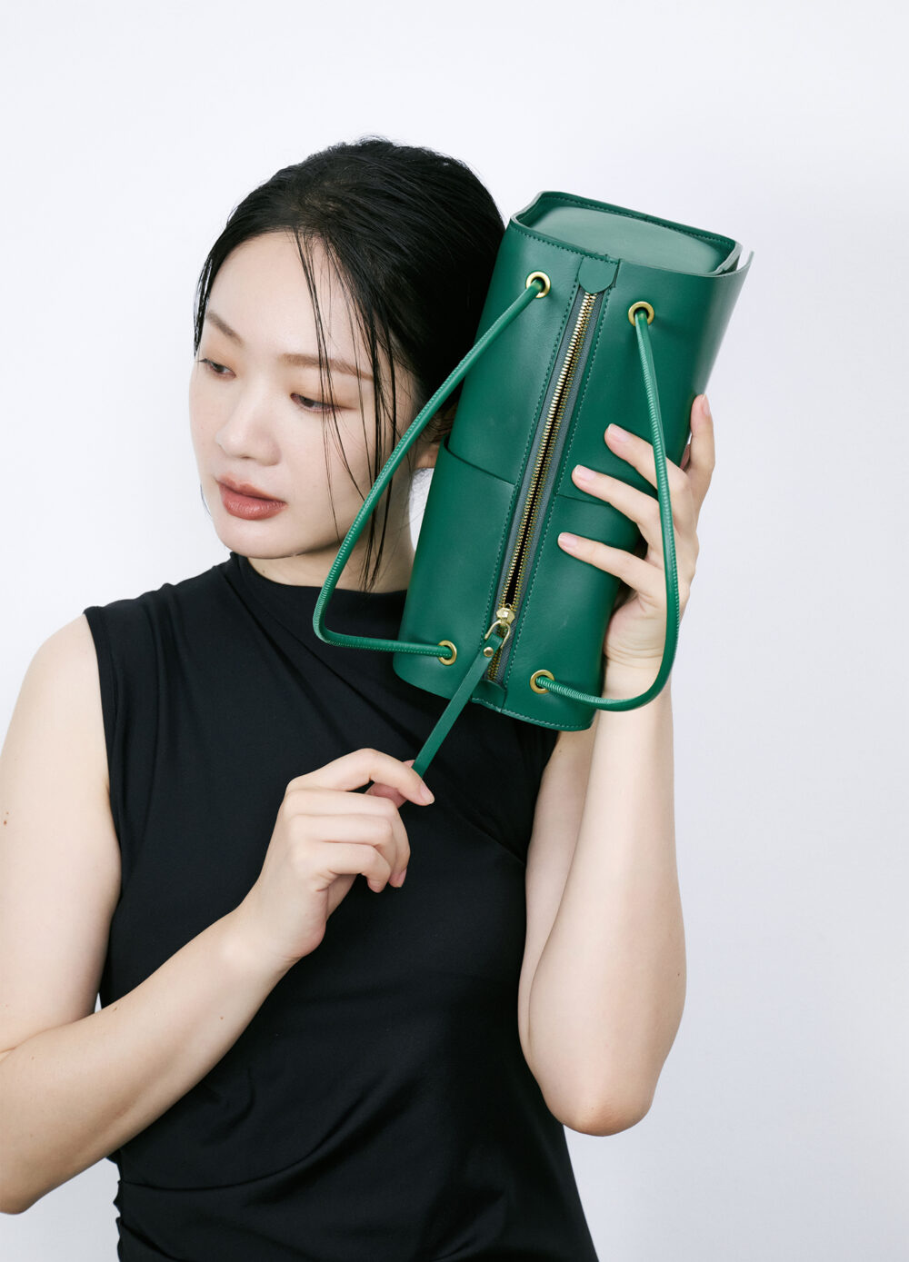 Twist-model-green-8 Twist - 森林綠